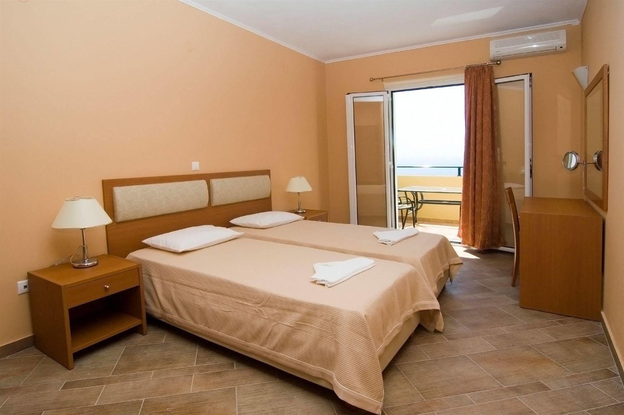 Saint Catherine Hotel Pythagório Eksteriør bilde